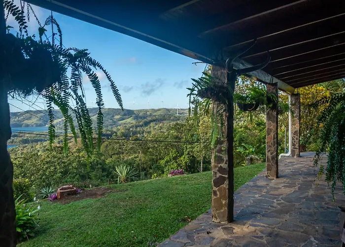 Vista Arenal Piedras