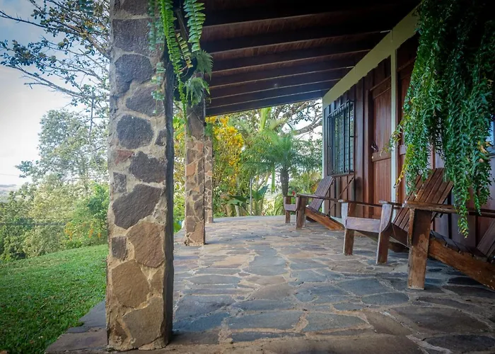 Vista Arenal Piedras